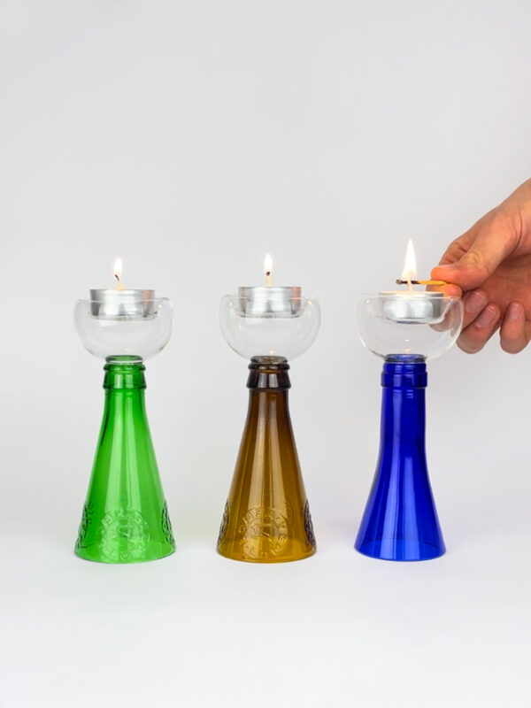 zestaw szklanych świeczników